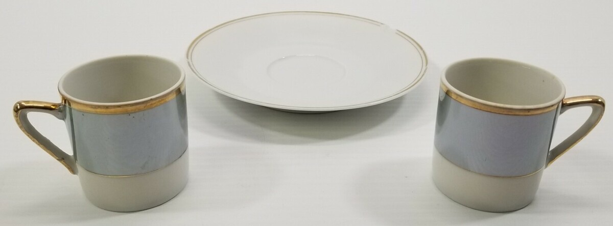 AA) Vintage Set of 2 Gold Tone Teal Japan Demitasse Espresso Coffee Cups - $5.93