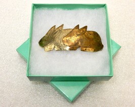Gold Tone Metal Brooch Pin, Two Bunny Rabbits, Easter Fashion Jewelry, J... - $7.79