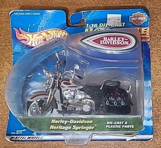 2000 Hot Wheels ~ 1:18 Motorcycle ~ Harley-Davidson Heritage Softail Cla... - $9.49