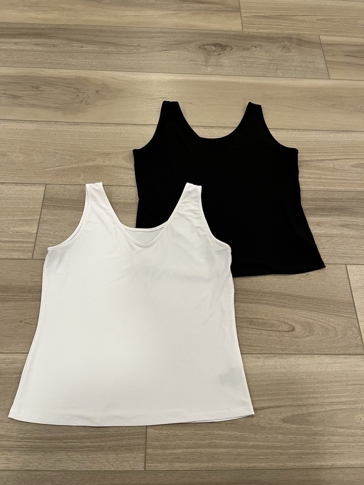 Clara Sun Woo Black And White Tank T-Shirt Size L - $34.64