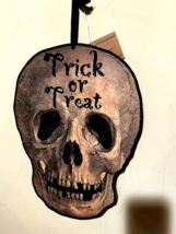 Trick or Treat Skull Head Wall Plaque in distressed finish - $38.00