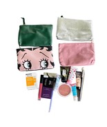 Ipsy Bag Lot Of 4 Includes Trial Size Make Up As Shown - $394.06 MXN