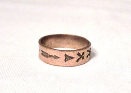 Vintage Southwestern Signed Bell Trading Post Solid Copper Arrows Band Ring K013 - £22.49 GBP