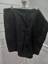 Magellan Outdoors Men Size 42 Black Shorts - $12.97
