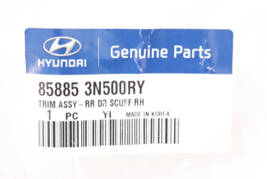 New OEM Hyundai Rear Lighted Alloy Scuff Plate 2011-2016 Equus RH 85885-... - £66.17 GBP