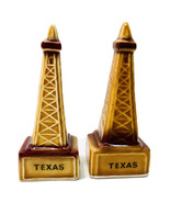 Vintage 1970’s Texas Souvenir Tower Ceramic Salt &amp; Pepper Shaker Set MCM - £8.18 GBP