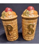 large 1970&#39;s salt and pepper shakers - $472.26 MXN
