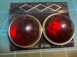 Vintage 1970&#39;s Earrings - Red Ruby Color - Studded - surgical steel post - £13.93 GBP