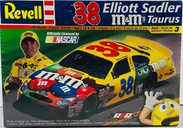 Revell #38 Elliott Sadler M&amp;M&#39;s 2004 Ford Taurus Plastic Model Kit New &amp;... - $27.67