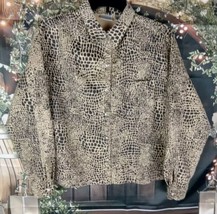 Chico&#39;s Blouse Size 1 US M Button Blouse Cheetah Print Long Sleeve Collar Pocket - $13.86