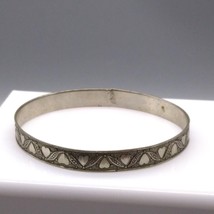 Hearts and Vines Bangle Bracelet, Vintage Silver Tone with Repeating Elegant - £20.10 GBP