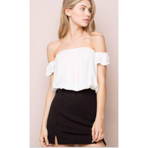 Brandy Melville Becca White Off the Shoulders Top Blouse OS - £14.94 GBP