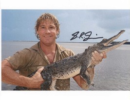 Steve Irwin (d. 2006) Signed Autographed &quot;The Crocodile Hunter&quot; Glossy 8x10 Phot - £117.26 GBP