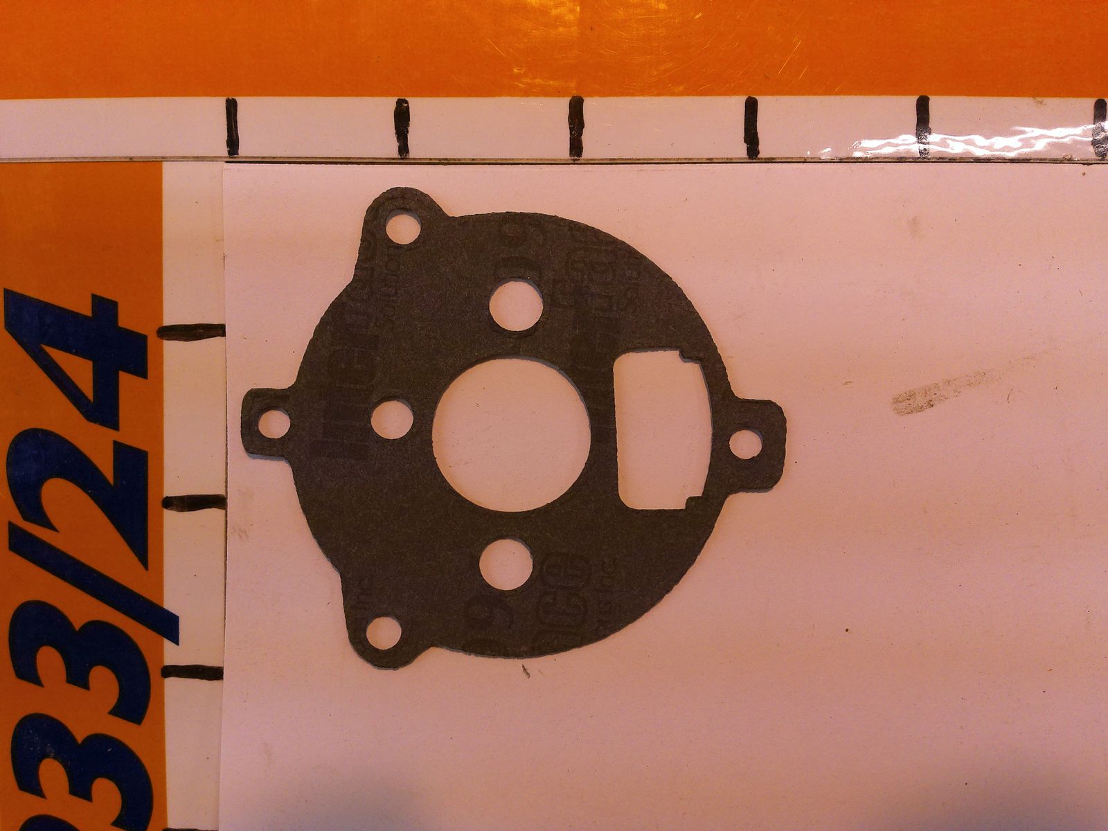 BRIGGS&amp;STRATTON CARB BODY GASKET 27034 - $3.00