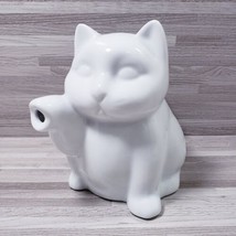 HIC 8 oz. White Cat Porcelain Creamer - £9.27 GBP