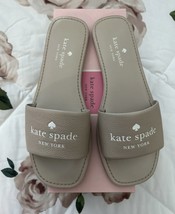 NEW Kate Spade New York Peyton Logo Slide Sandal Size 9 Beige NIB - £94.38 GBP