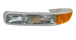 Tyc P/N GM2520173 Front Left Side Turn Signal Fits 1999-2002 Chevy Silverado - $20.23