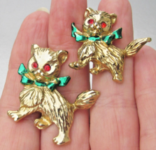 Mother Cat &amp; Her Kitten Enamel Rhinestone Gold Tone 2 Vintage Brooch Pin... - $12.82