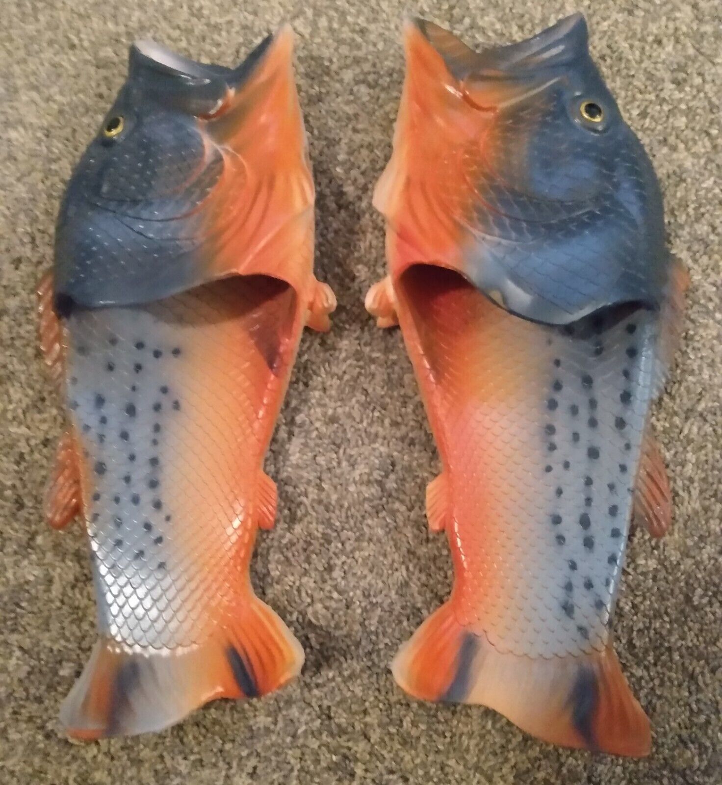 Fish Bass Flip Flops Slipper/ Sandals Fishing Shoes, Mens 8-9.5 42/43 - $10.00