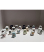 19 USA States and Cities Porcelain Thimbles  - $1,023.19 MXN