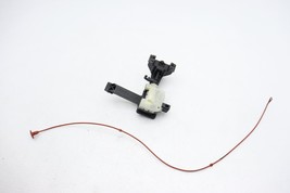 06-13 MERCEDES-BENZ W251 R350 FUEL FILLER DOOR RELEASE ACTUATOR E3004 - €37,58 EUR