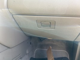 EXPLORER  2010 Glove Box 104861814 - $1,176.94 MXN