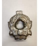 Antique Christmas Wreath Ice Cream or Chocolate Pewter Mold 1146 E &amp; Co ... - £70.39 GBP