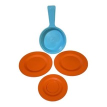 Vintage Fisher Price Fun with Food Replacement Blue Pot Orange Plates Saucer - £7.58 GBP