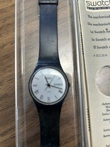 First Generation Swatch Quartz Watch Black Or Dark Blue With Original Case - $1,382.88 MXN