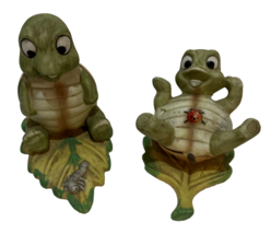 Homco Figurines Happy Turtles on Lilly Pad Leaves Porcelain Set Of 2  - £7.08 GBP
