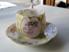 Vintage Eggshell Teacup Porcelain Pastels &amp; Gold Panels Grape &amp; Iris VF - £15.06 GBP