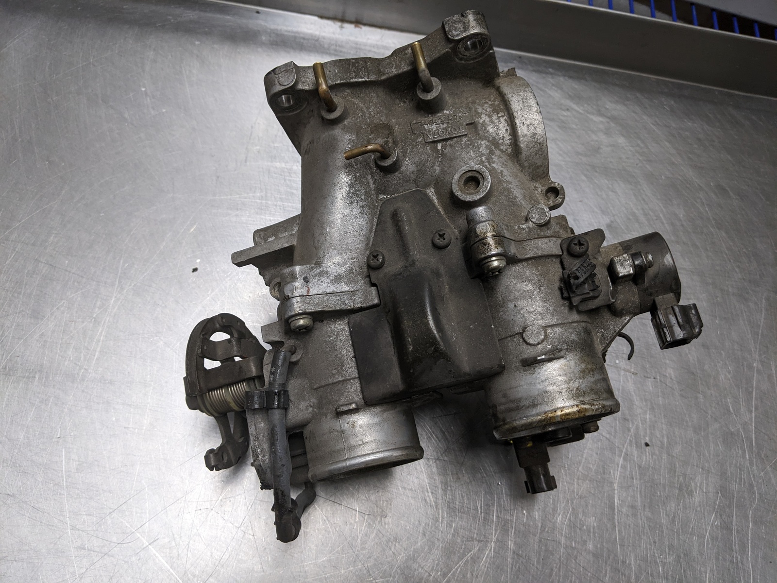 Throttle Valve Body For 99-03 Lexus RX300  3.0 - $82.07