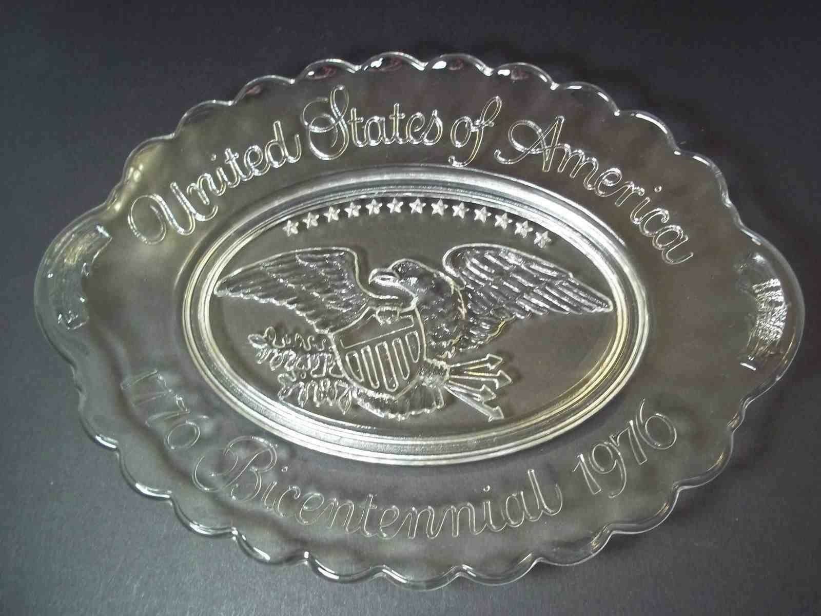 Primary image for Avon clear glass oval dish Bicentennial Eagle 1976 9" plate