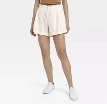 all In Motion Resort Short Cream Size XL-Womens- High-Rise - £28.06 GBP