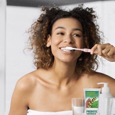 (3 Tubes) Desert Essence Prebiotic Plant-Based Whitening Toothpaste - Mint - Ora Item image 6
