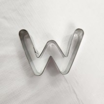 Cookie Cutter Initial Letter W Wilton Brand Monogram Metal - £6.33 GBP