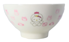 Hello Kitty Porcelain Rice Bowl Bird Design - $455.40 MXN