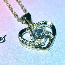AXY Stunning Silver 925 Silver Heart &amp; Zircon Necklace - £50.60 GBP