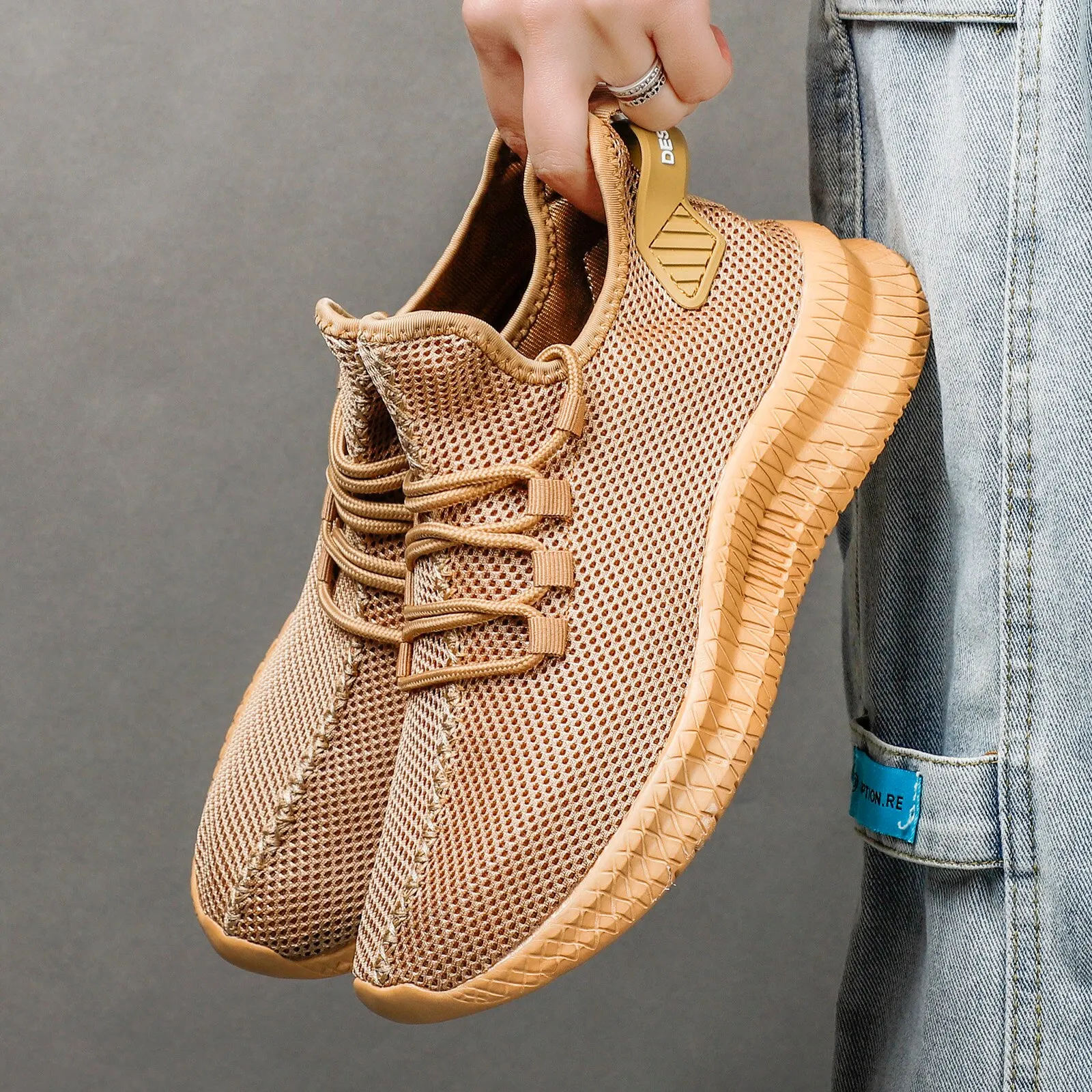 Men Shoes Breathable Mesh Running Shoes Slip On Walking Sneakers For Men... - £18.41 GBP+