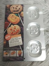 NEW Wilton Jack-O-Lantern Cookie Treat Pan  Halloween Pumpkins - £10.40 GBP