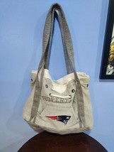 New England Patriots Property Of Logo Hand Bag - $13.99