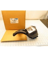 Ford YL8Z-15200-AB Fog Driving Light Lamp Assembly Left LH - $49.98