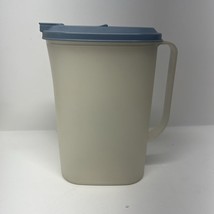 Tupperware Slim Line 2 Quart Pitcher Blue Flip Top Lid 2009B-2 2010B-4 - $10.00