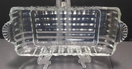 Early American Pressed glass scalloped edge butter dish - £7.60 GBP