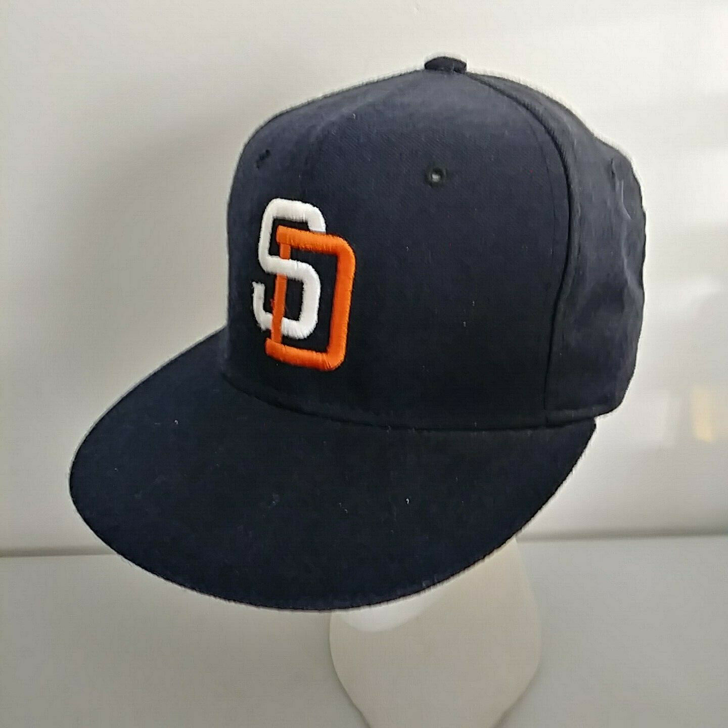 Primary image for San Diego Padres  Hat Cap New Era Pro Model Diamond Collection 6 5/8 MLB Vintage