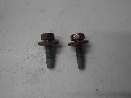 2004 Chevrolet Silverado 1500 Tailgate to Hinge Bolts Right RH or Left LH - €23,33 EUR