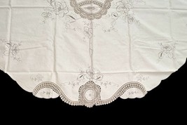 Vintage Handmade Embroidered Round Tablecloth 67.5" w/ 8 Napkins 16" Unused image 8