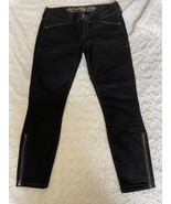 Express Woman’s Embroidered Pockets Black Denim Jeans Size 8 - $38.26 CAD
