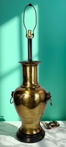 Solid Hammered Brass Urn Lamp w/Foo Dog Rings Hong Kong Ginger Jar Chino... - $3,698.84 MXN