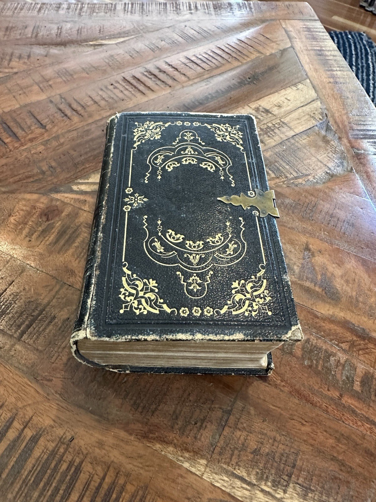 1858 HOLY BIBLE antique CIVIL WAR ERA leather J. B. LIPPINCOTT philadelphia - $173.25